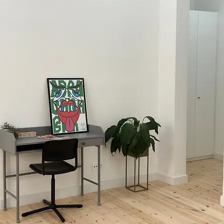 Modern Bedroom In
